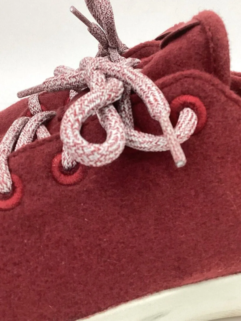 Allbirds Wool Runners - Men's Size 9 - Burgundy Red - Low Running Shoes